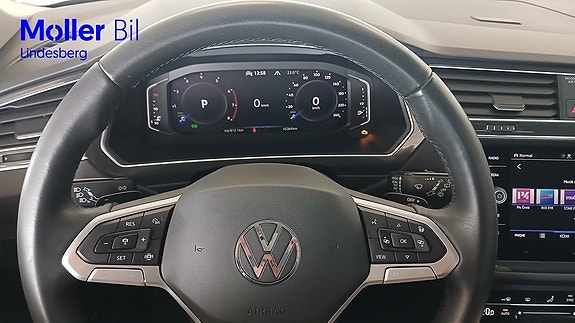 Volkswagen Tiguan 21 of 27