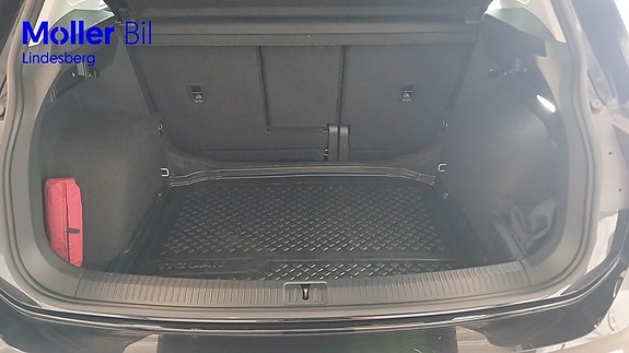 Volkswagen Tiguan 12 of 27