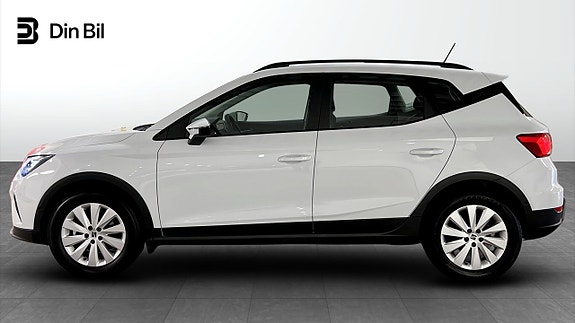 Seat Arona 2 of 18