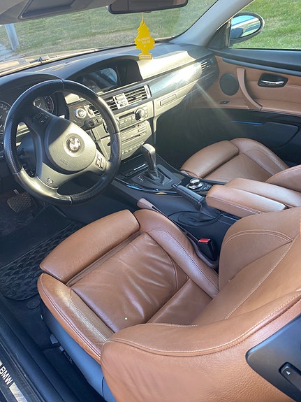 BMW 335i 3 of 10