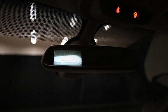 Renault Trafic 19 of 28