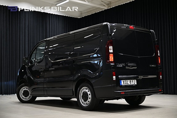 Renault Trafic 6 of 28