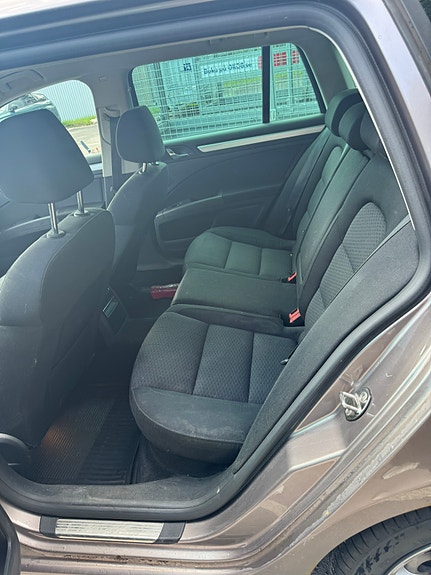 Skoda Superb 8 of 10
