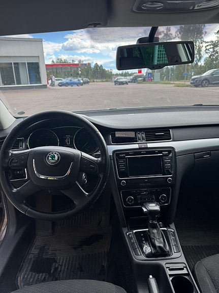 Skoda Superb 10 of 10