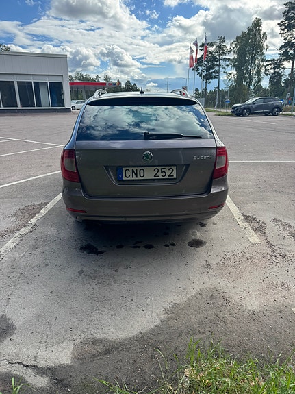 Skoda Superb 4 of 10