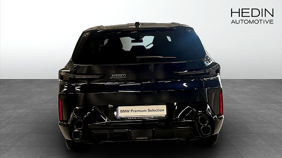BMW XM 7 of 9