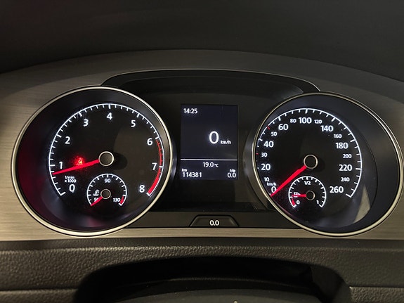Volkswagen Golf I 9 of 9