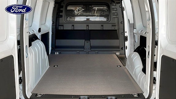 Ford Transit Connect 10 of 12