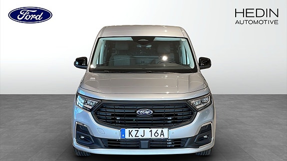 Ford Transit Connect 8 of 12
