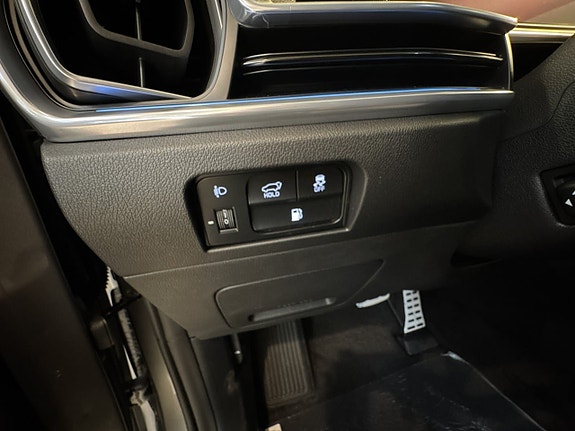 Kia Sorento 16 of 25