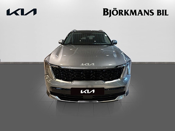Kia Sorento 2 of 25