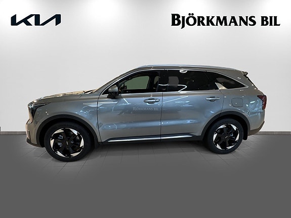 Kia Sorento 4 of 25