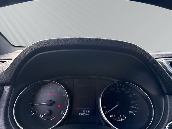 Nissan Qashqai 17 of 17