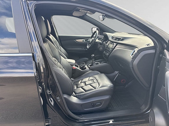 Nissan Qashqai 9 of 17
