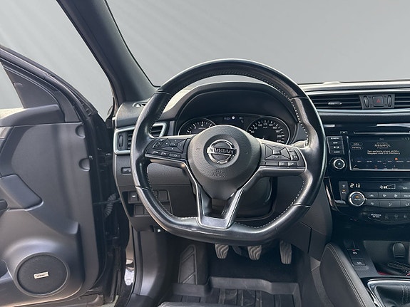 Nissan Qashqai 10 of 17