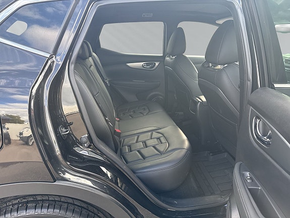 Nissan Qashqai 14 of 17