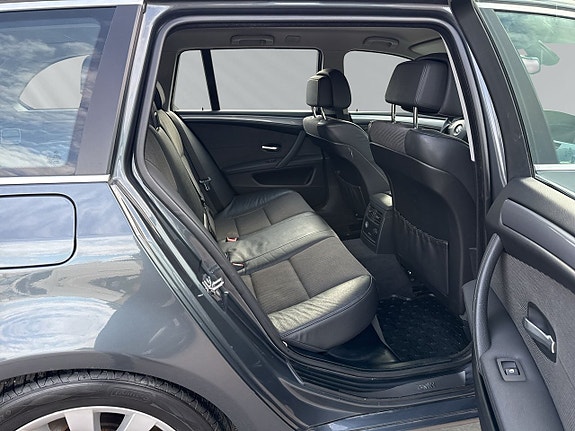 BMW 525d 14 of 19