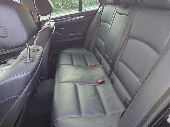 BMW 520d 11 of 16