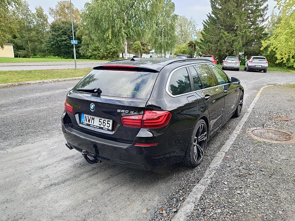 BMW 520d 4 of 16