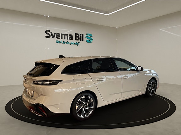 Peugeot 308 SW 5 of 11