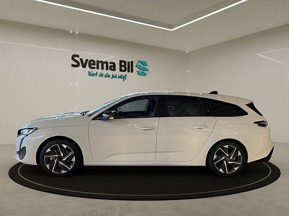 Peugeot 308 SW 8 of 11