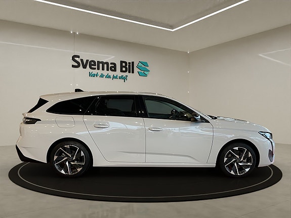 Peugeot 308 SW 4 of 11