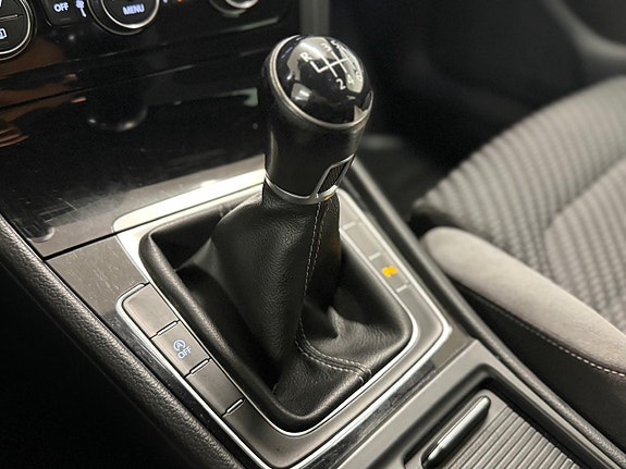 Volkswagen Golf I 25 of 27