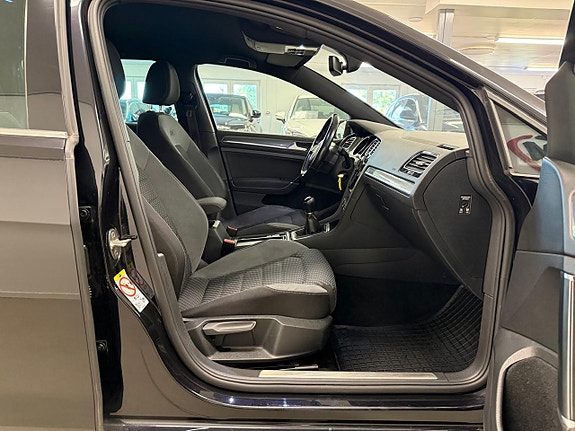 Volkswagen Golf I 15 of 27