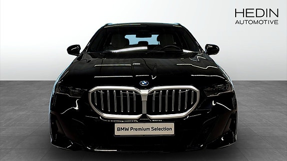 BMW 530e 8 of 9