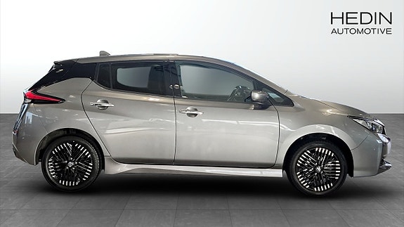 Nissan Leaf 4 of 12