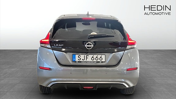 Nissan Leaf 5 of 12