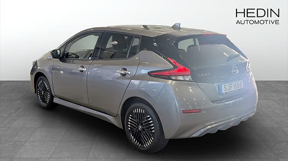 Nissan Leaf 6 of 12