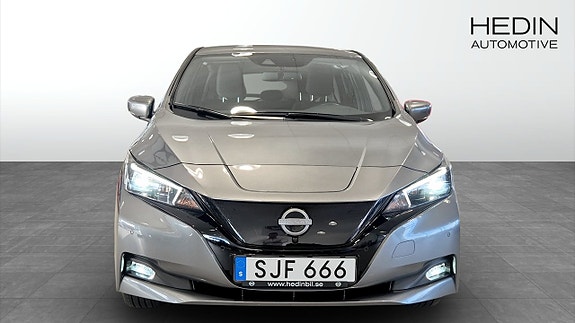 Nissan Leaf 2 of 12