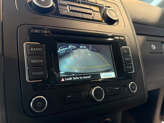 Volkswagen Touran 12 of 15