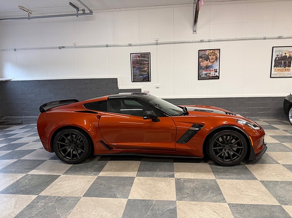 Chevrolet Corvette 5 of 30