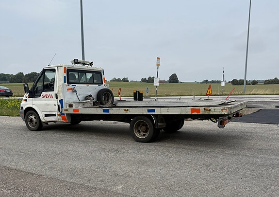 Ford Transit 9 of 9