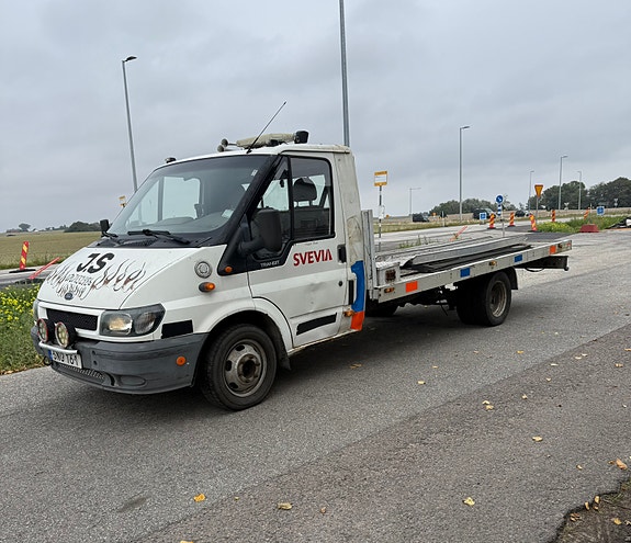 Ford Transit 8 of 9