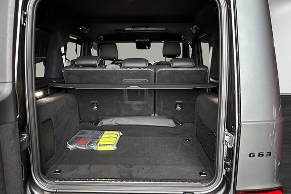 Mercedes-Benz G63 14 of 16