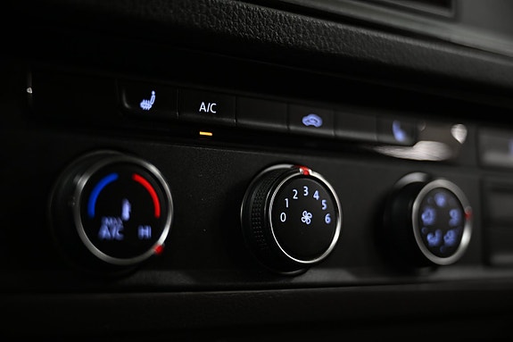 Volkswagen Crafter 24 of 29