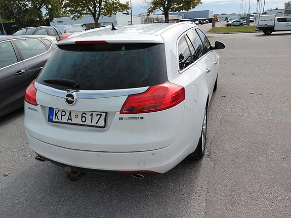 Opel Insignia 4 of 12