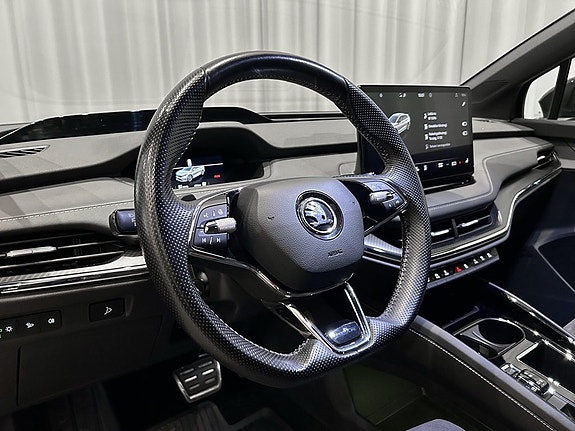 Skoda Enyaq 12 of 18