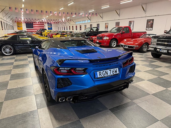 Chevrolet Corvette 10 of 30