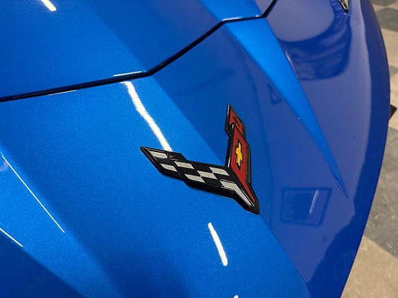 Chevrolet Corvette 24 of 30