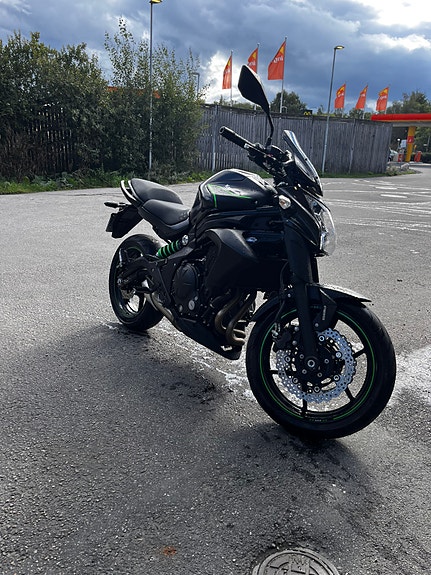 Kawasaki Ninja ER-6N 4 of 5