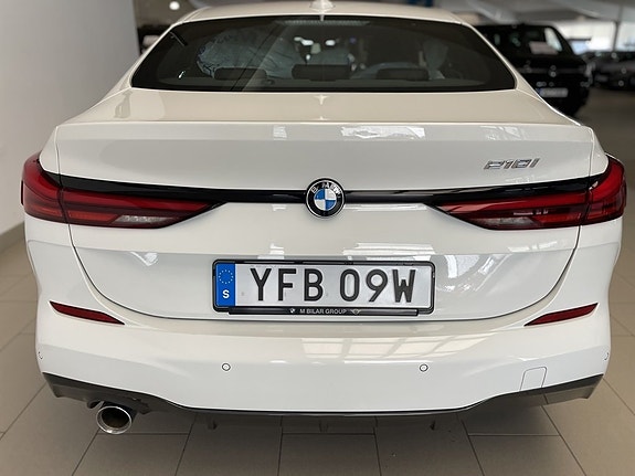 BMW 218 6 of 18
