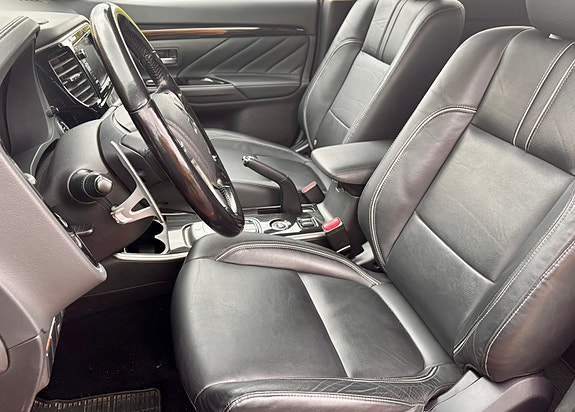 Mitsubishi Outlander 8 of 11