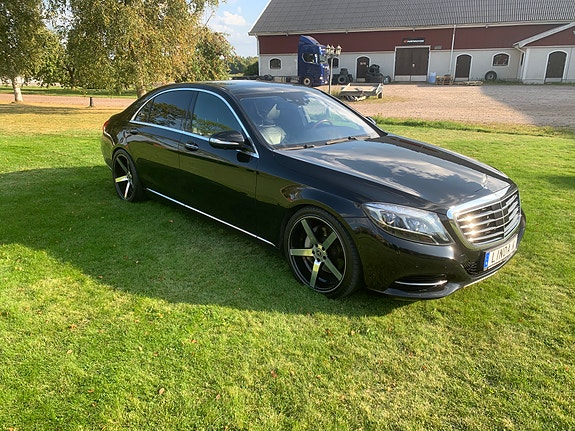 Mercedes-Benz S350 3 of 17