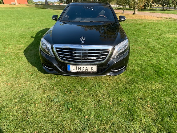 Mercedes-Benz S350 2 of 17