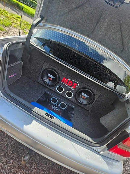Volvo S70 3 of 7