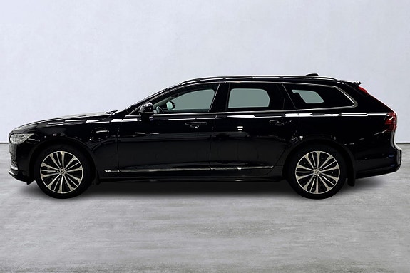 Volvo V90 2 of 22
